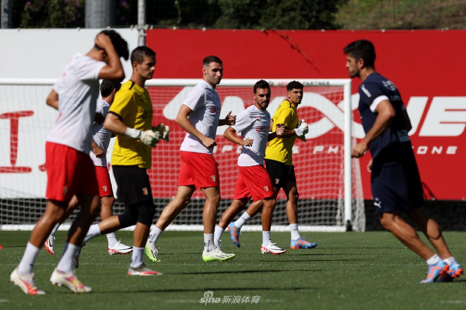 一些篮球专 一些篮球专