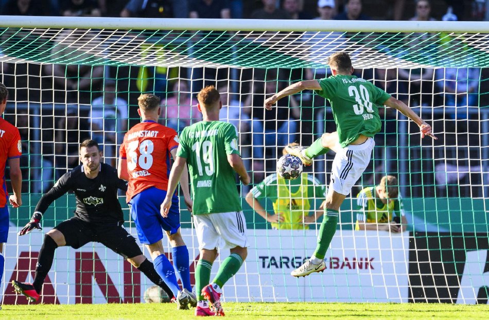 尔在欧冠传 尔在欧冠传