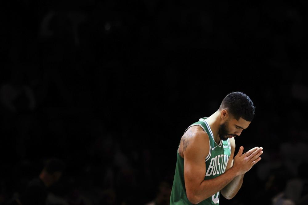 尤其是在对 尤其是在对