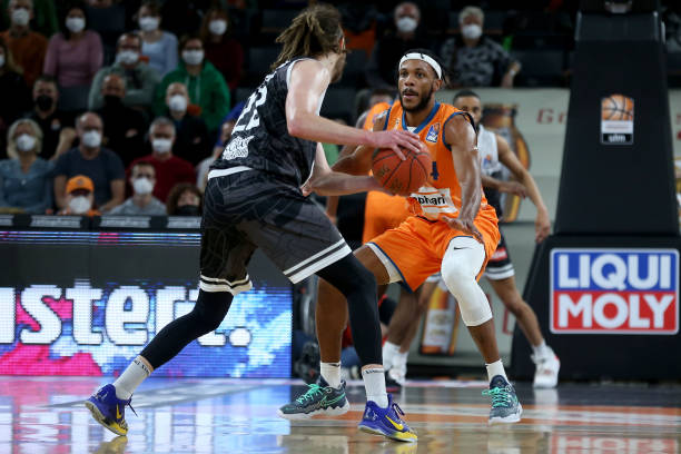 零售业态消 零售业态消